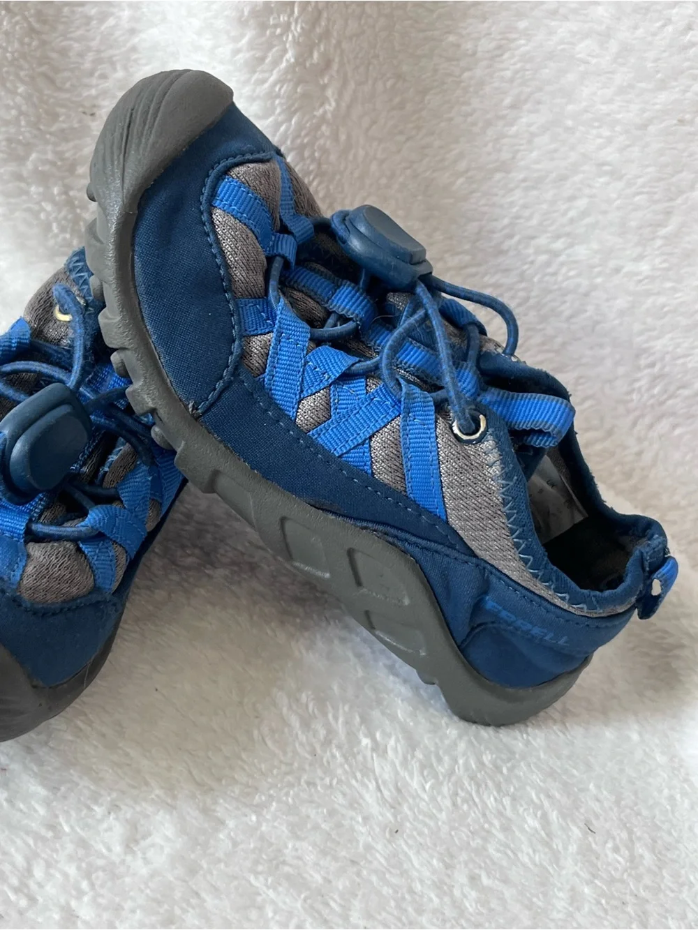 Merrell lightweight water